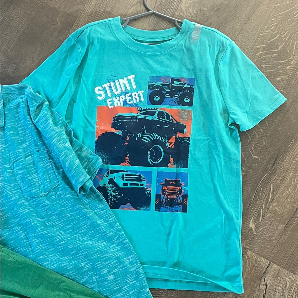 Green Xbox Graphic Tee and Blue Polo Set - Picture 4 of 4